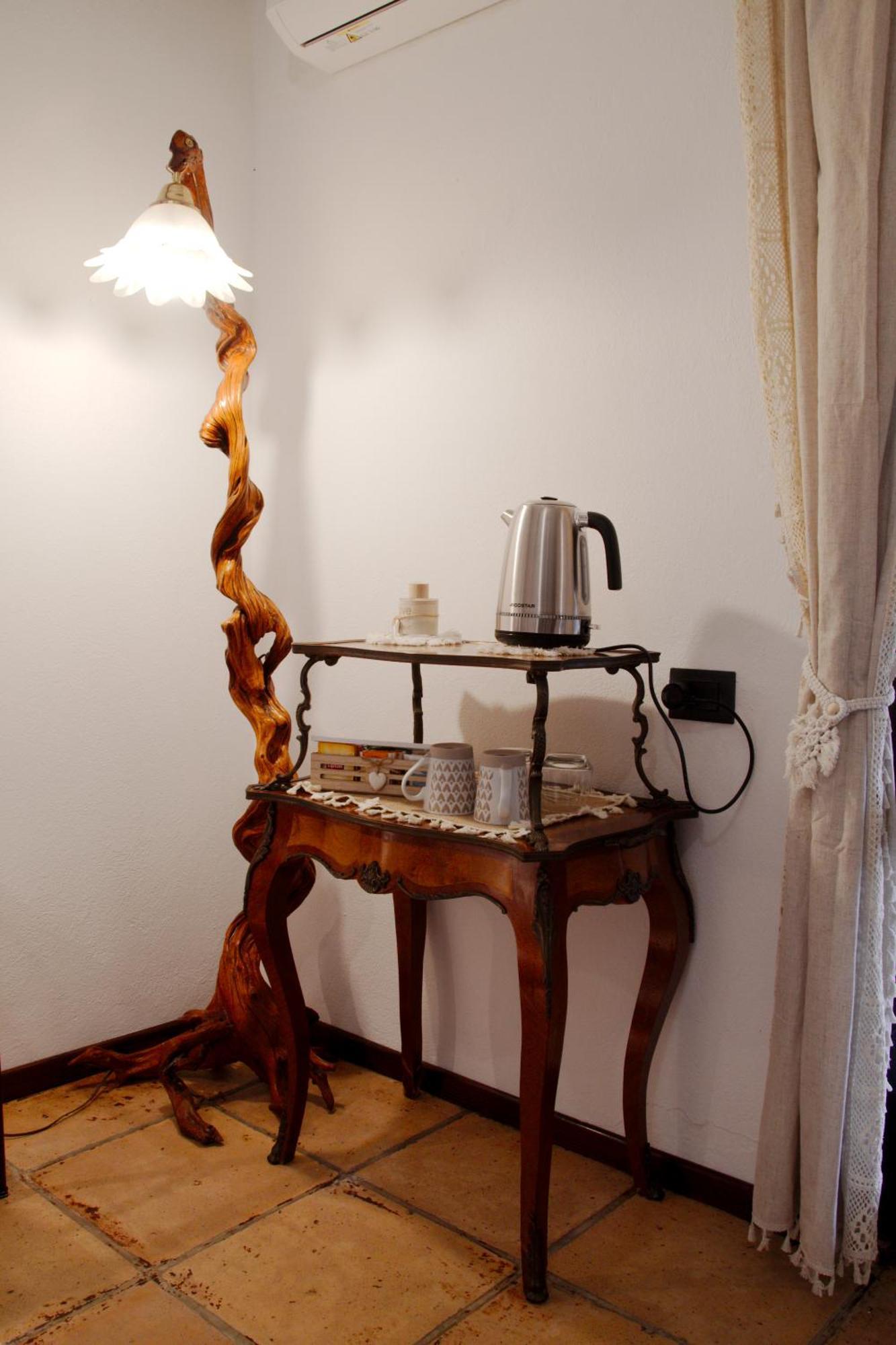 Domuseo Bed & Breakfast Quartucciu Dış mekan fotoğraf